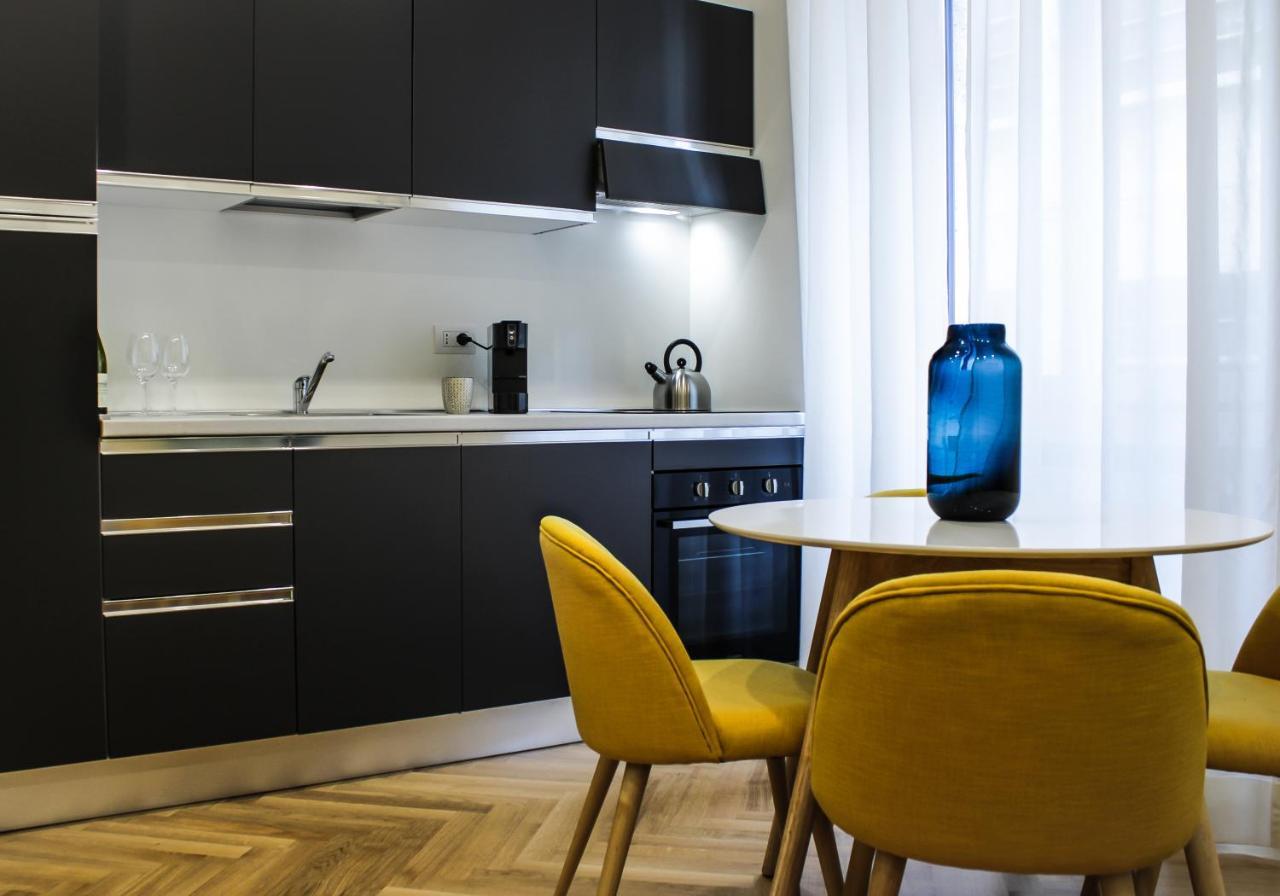 Serendipity Apartments - Duomo Milano Eksteriør bilde